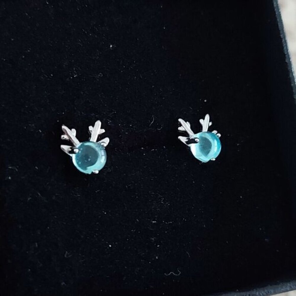 925 Sterling Silver Deer Earrings - Picture 3 of 7